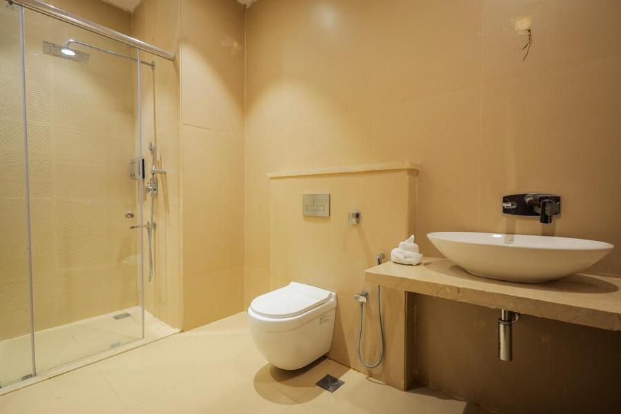 Hotel Midas Inn Матхура Екстер'єр фото